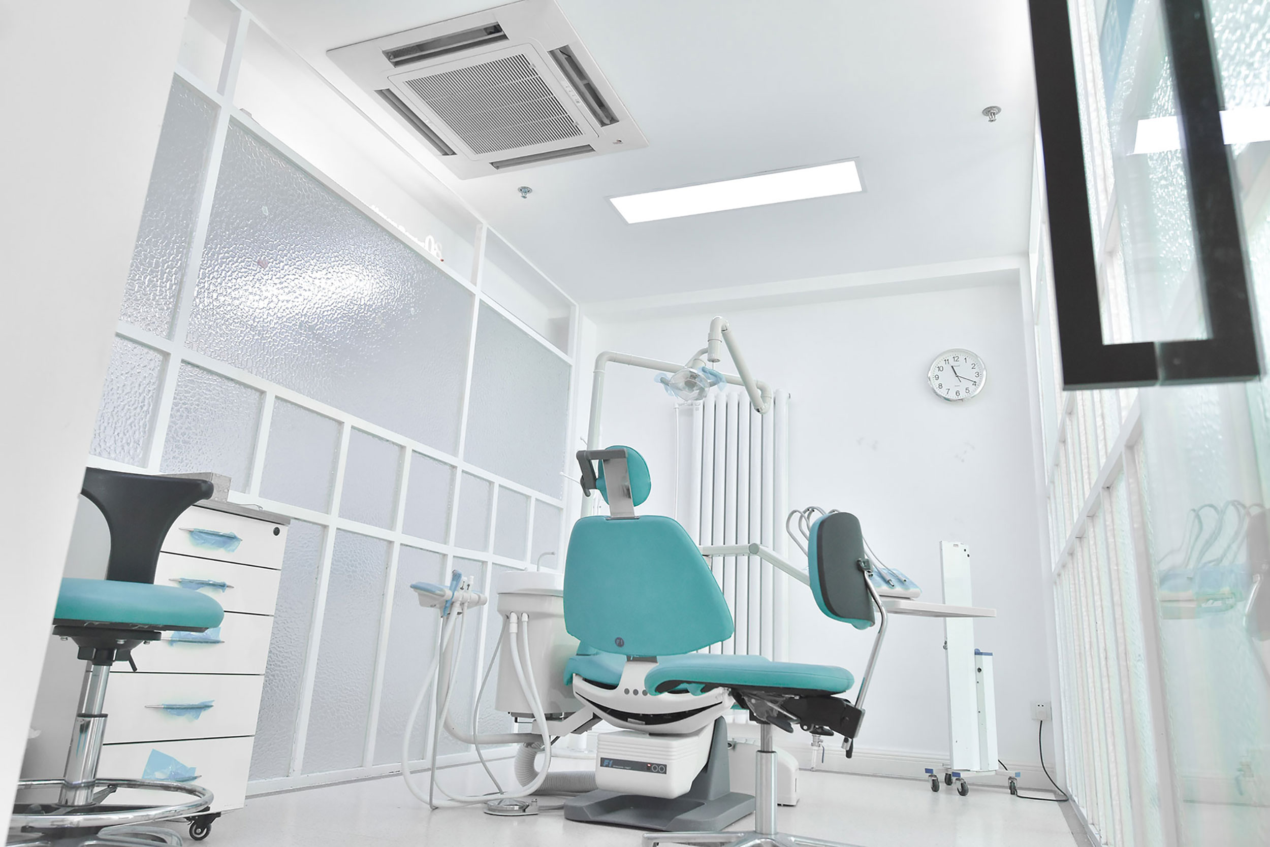 Dental Lab Lighting