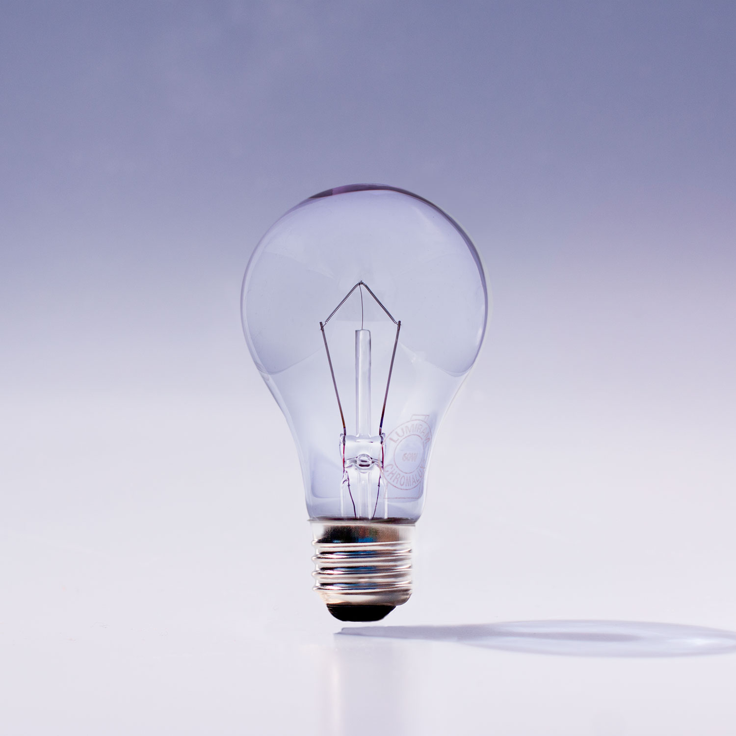 Chromalux-Clear-A19-60W-Full-Spectrum-Bulb